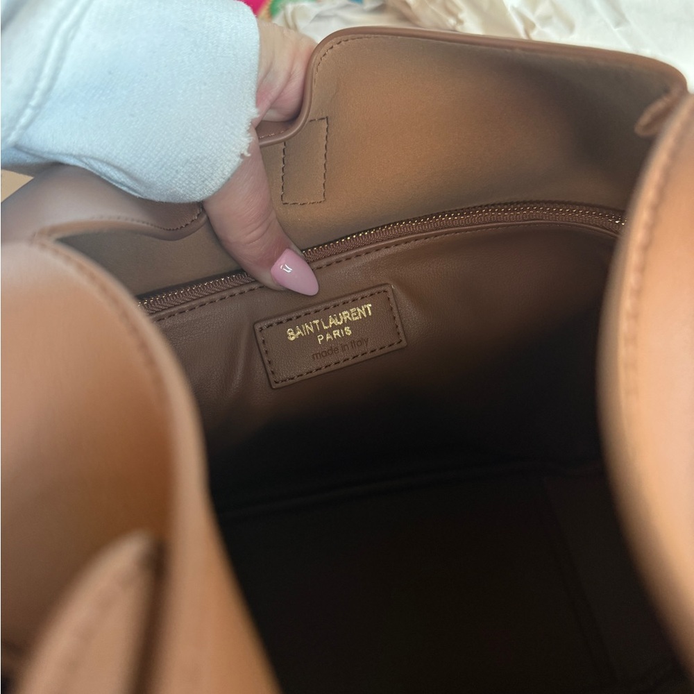 Designer inspired hobo bag - Picture 4 of 10